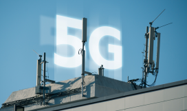 5G antennas on the rooftop with digital 5G sign